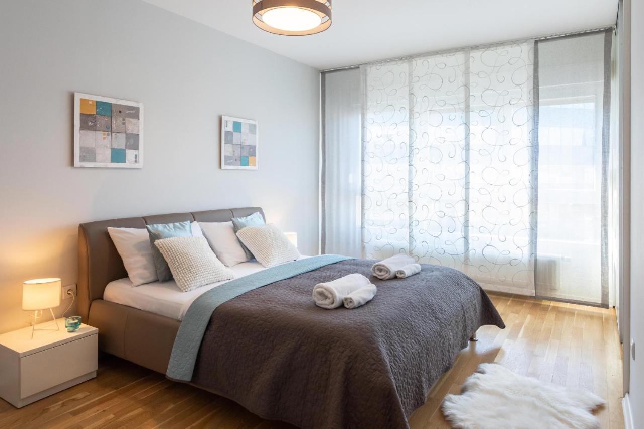 Spacious Apartment In Radnicka Business Zone - Free Parking Zagreb Exterior foto