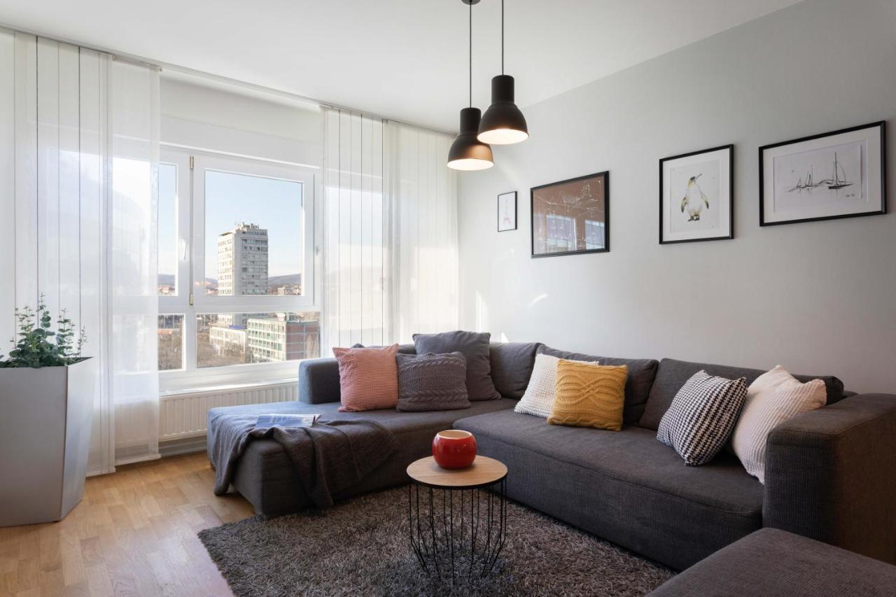 Spacious Apartment In Radnicka Business Zone - Free Parking Zagreb Exterior foto