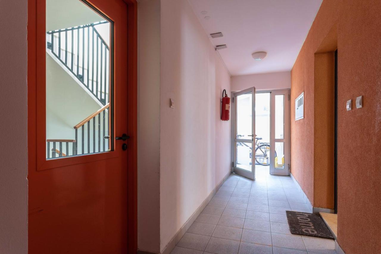Spacious Apartment In Radnicka Business Zone - Free Parking Zagreb Exterior foto